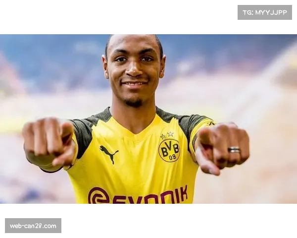 特写：卡卢卢赛后加练射门，法国后卫直言“需提升最后一传质量”